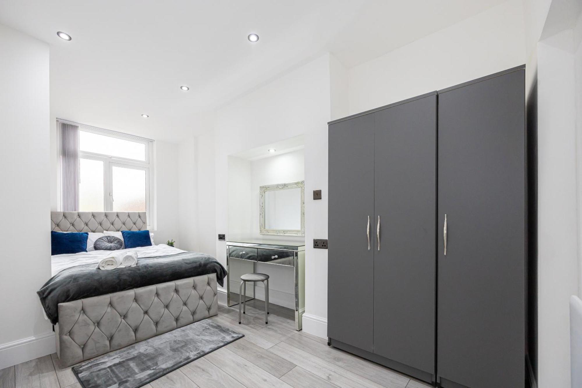 Westpoint Luxury Apartment Манчестер Экстерьер фото