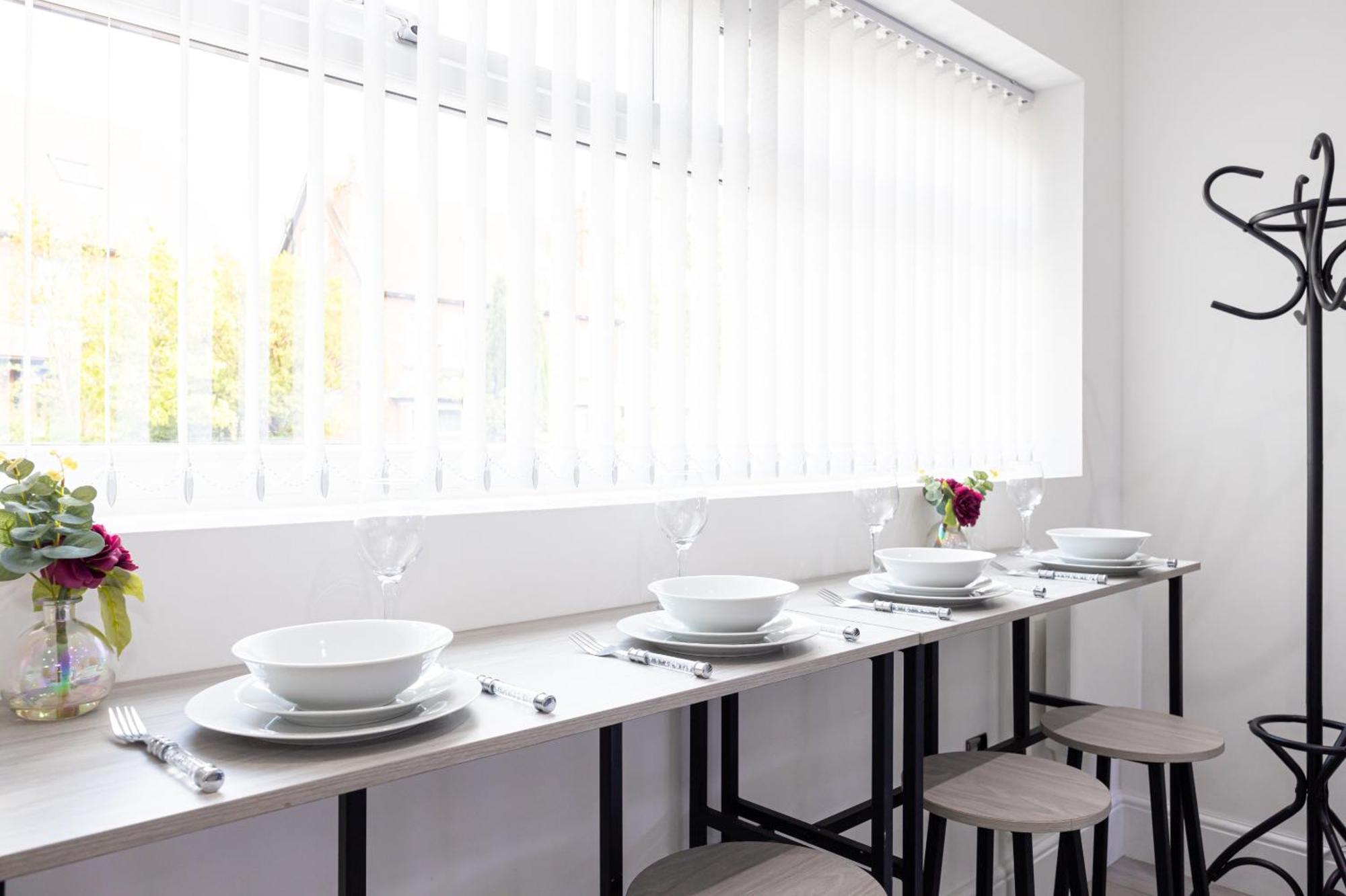 Westpoint Luxury Apartment Манчестер Экстерьер фото